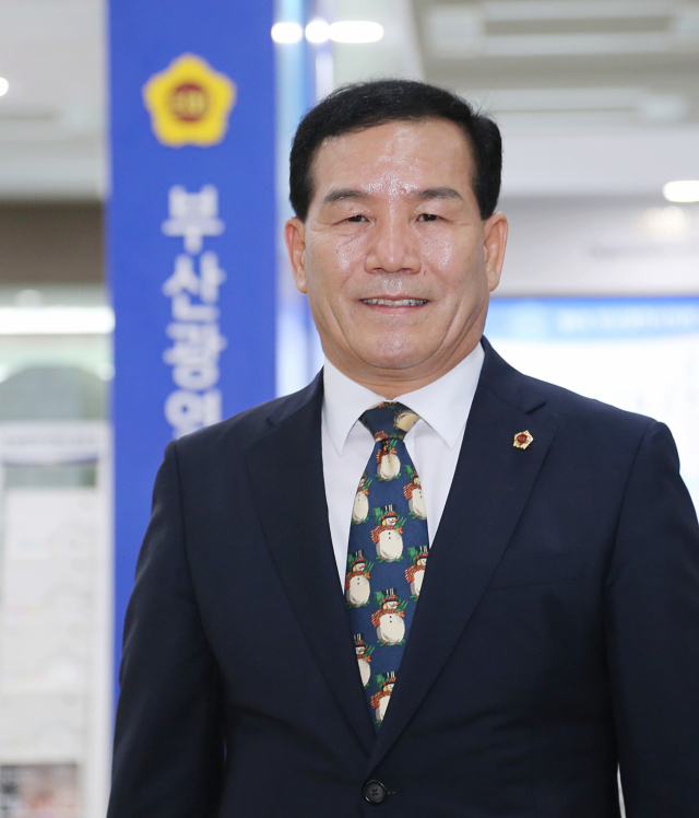 더불어민주당 신상해(사상2) 의원이 민주당 제8대 부산시의회 후반기 의장 후보로 선출됐다. 부산시의회 제공