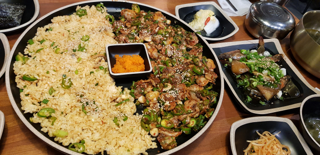 꼬막비빔밥 맛집, 상암동 여수낭만식당(사진=포털사이트 업체등록사진)