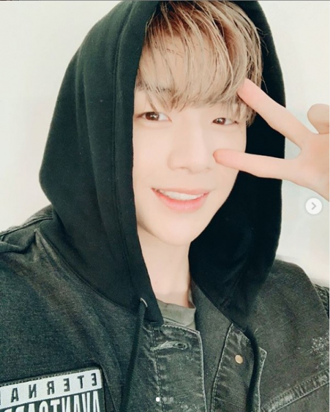 사진-강다니엘 인스타그램
