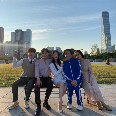 사진- 호텔 델루나 '장만월' 인스타그램