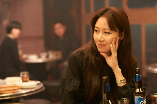 배우 공효진이 로맨틱 코미디 영화 ‘가장 보통의 연애’로 스크린 나들이에 나선다. NEW 제공