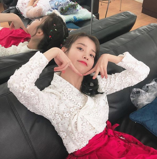 아이유 인스타그램