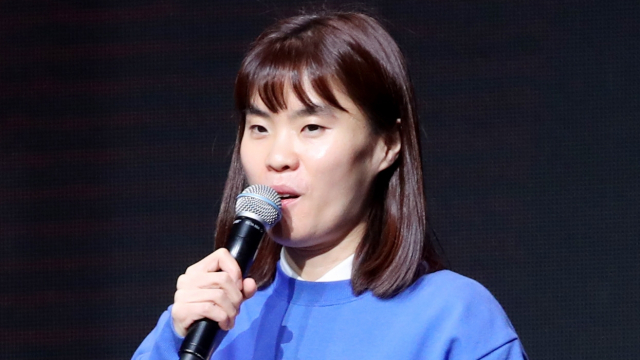 개그맨 박지선 씨가 2일 오후 서울 마포구 자택에서 모친과 함께 숨진 채 발견됐다고 경찰 관계자가 밝혔다. 신고를 받고 출동한 경찰은 사망 경위를 조사 중이다. 연합뉴스