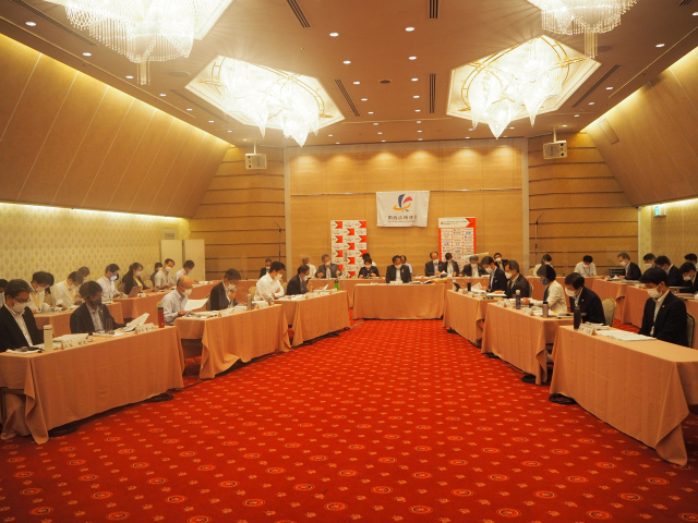 간사이광역연합 소속 지자체 단체장이 참여하는 간사이광역연합위원회 정기 회의 모습. 간사이광역연합 제공