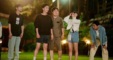 티빙 오리지널 예능 ‘청춘MT’ 스틸 컷. 티빙 제공