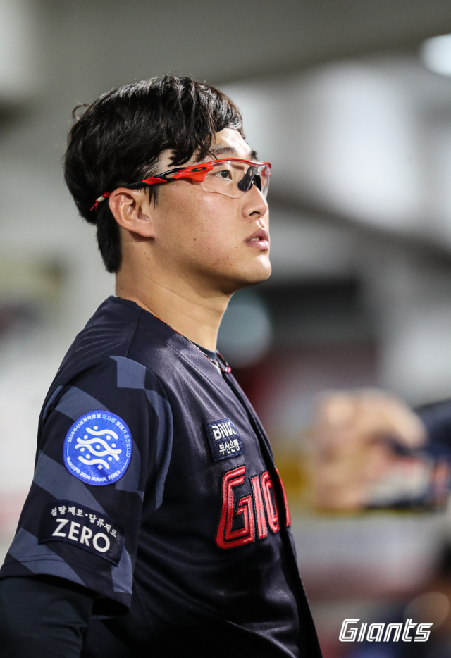 롯데 자이언츠 투수 박세웅은 9일 항저우 아시안게임 야구 대표팀 24인 명단에 이름을 올렸다. 박세웅은 도쿄 올림픽, WBC에 이어 좋은 활약을 펼칠 것으로 기대된다. 롯데 자이언츠 제공