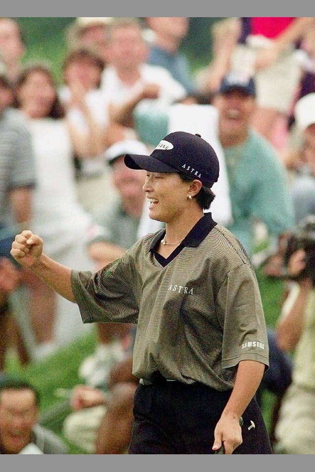 1998년 제53회 US여자오픈골프대회에서 연장 접전 끝 우승한 박세리가 주먹을 불끈 쥐어 보이고 있다. 부산일보DB