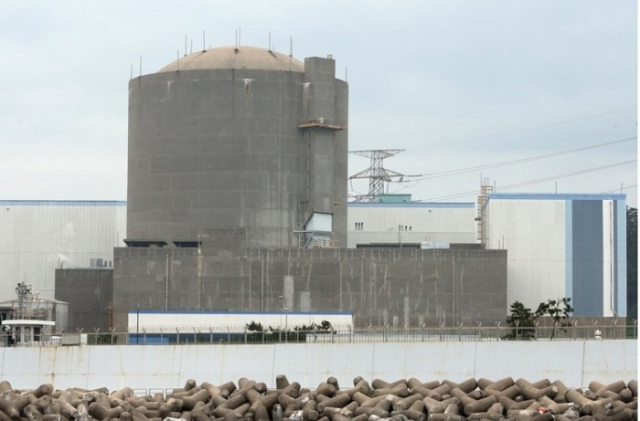 정부가 이르면 새해 1월에 새로운 원자력 발전소 건설 여부를 담은 전력수급기본계획 실무안을 공개한다. 사진은 고리원전. 부산일보 DB