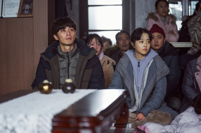 영화 ‘콘크리트 유토피아’. 롯데엔터테인먼트 제공