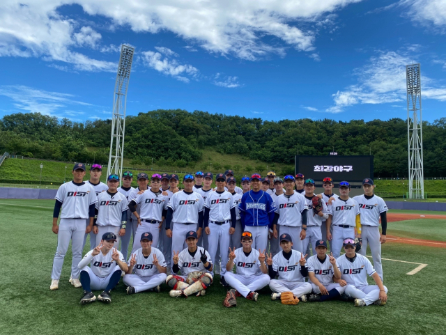 동원과학기술대는 14일 열린 2024 KBO 리그 신인 드래프트에서 3명이 KBO 구단의 선택을 받았다. 동원과학기술대 제공