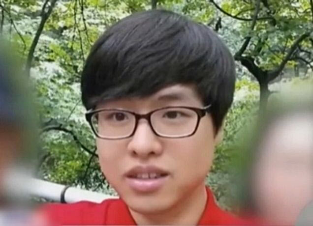 민원에 시달리다 극단적 선택을 한 이영승 교사. MBC 보도화면 갈무리