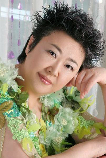 서울시스터즈 출신으로 1980~90년대를 풍미했던 가수 방실이가 별세했다. 연합뉴스