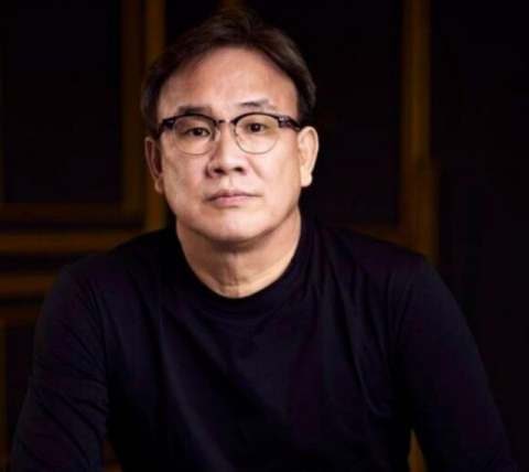 김성수 감독이 제22회 디렉터스컷 어워즈에서 영화 부문 감독상을 받았다. 플러스엠엔터테인먼트 제공