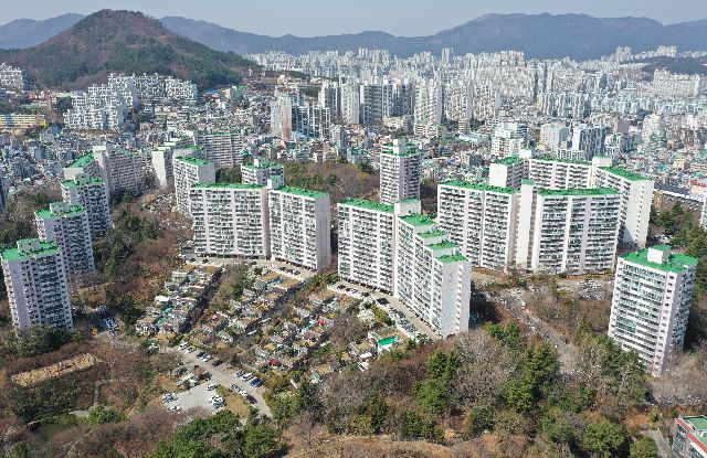 부산 연제구 연산동 망미주공아파트 일대 모습. 정종회 기자 jjh@