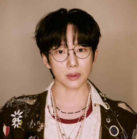 가수 십센치. 매직스트로베리사운드 제공