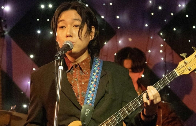 July 21st ‘레게(Reggae)’를 공연할 현준(7번국도 베이스 및 기타). 포포스튜디오 제공