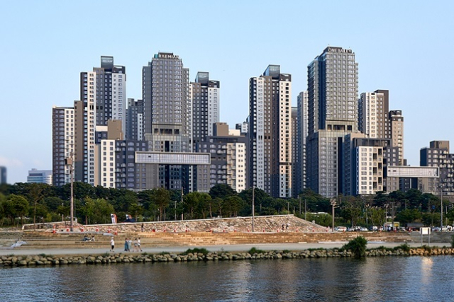 서울 서초구 반포동 래미안 원베일리. 부산일보 DB