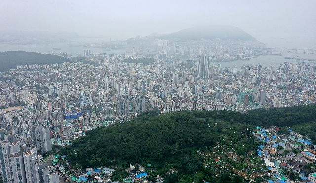 부산 원도심. 서구 중구 영도구 일대 모습. 정종회 기자 jjh@