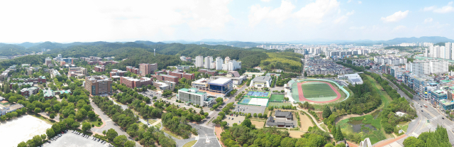 경남 진주시 경상국립대학교 가좌캠퍼스 전경. 경상국립대 제공