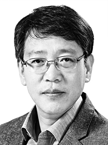 [곽명섭 칼럼] 반갑지 않은 설날 인사