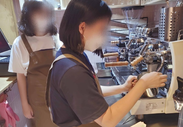 복권기금으로 운영되는 청소년복지시설 사업 중 하나인 ‘인턴십 활동 프로그램(바리스타)’. 동행복권 제공
