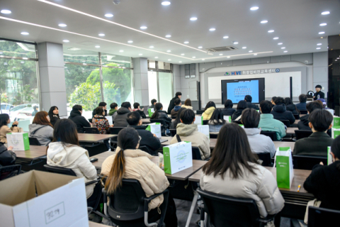 부산경상대, 2025학년도 신입생 입학식 진행