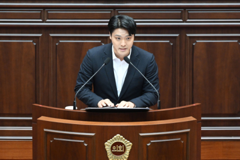 이재명-박형준 ‘빈손 회동’ 여진 계속…시의회서도 “시민 기대 저버려”