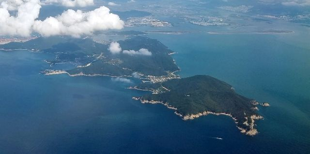 가덕신공항이 들어설 부산 강서구 가덕도 전경. 김경현 기자 view@