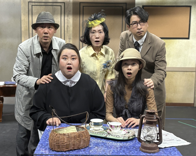 극단 아센의 심리 스릴러물 '가스등' 공연 모습. 극단 아센 제공