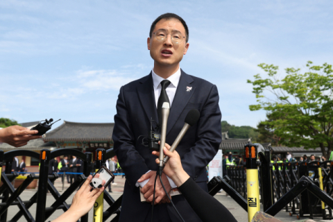 보수 인사 줄줄이 이탈…이재명표 ‘빅텐트’ 탄생?