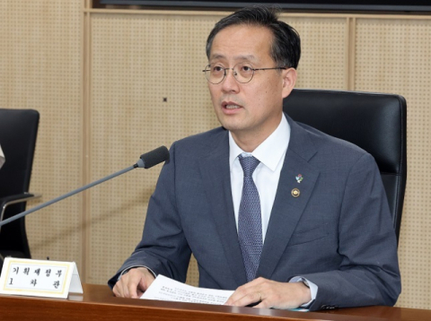 이형일 기재 차관 “부동산 세제개편 신중하게 접근해야”…사실상 배제