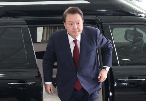민주 “윤석열, 법꾸라지 꼼수 끝 조사 출석…법적 책임져야”