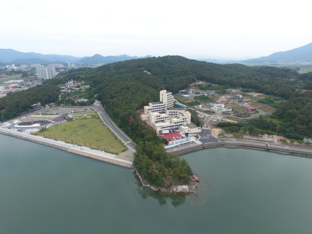 고성군 고성읍 신월리에 건설된 유스호스텔. 고성군 제공