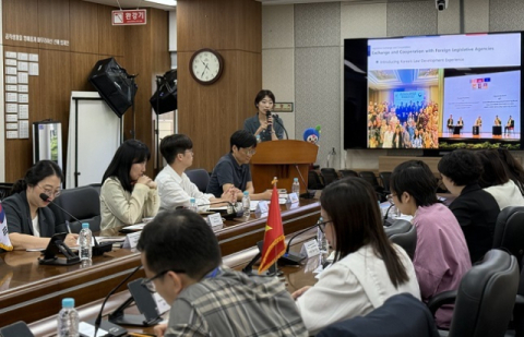 베트남 법무부 청년 공무원들 법제처 방문…‘지능형 법령검색’에 큰 관심