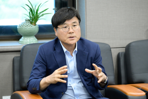 변광용 거제시장 “과감한 결단으로 지속가능한 성장 토대 다질 터”  [취임 100일, 단체장을 만나다]
