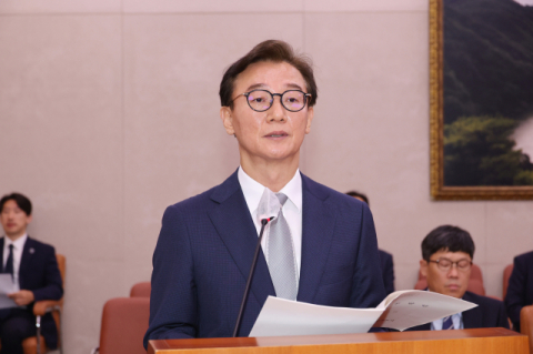 전재수 “부산에 대한민국 새 성장엔진 장착” 포부… ‘부산시장 출마설’엔 여지