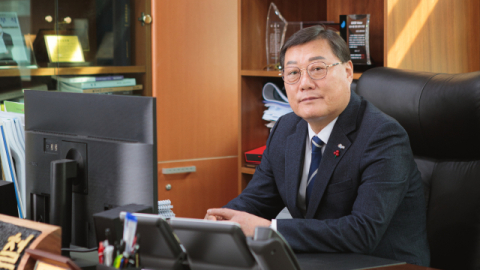 김윤철 합천군수 “합천을 새롭게, 군민을 빛나게” [취임 3년, 단체장을 만나다]