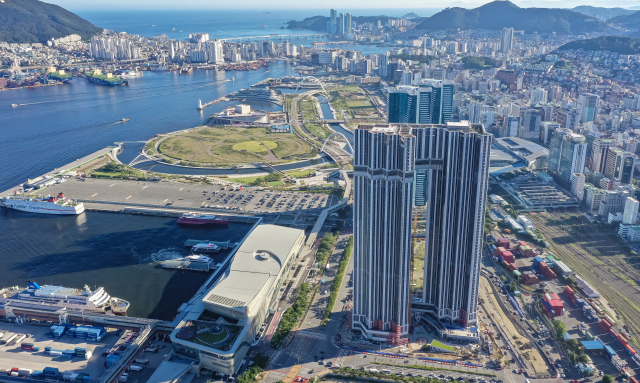 북항재개발 사업 D-3 블록 일대 전경. 김종진 기자 kjj1761@