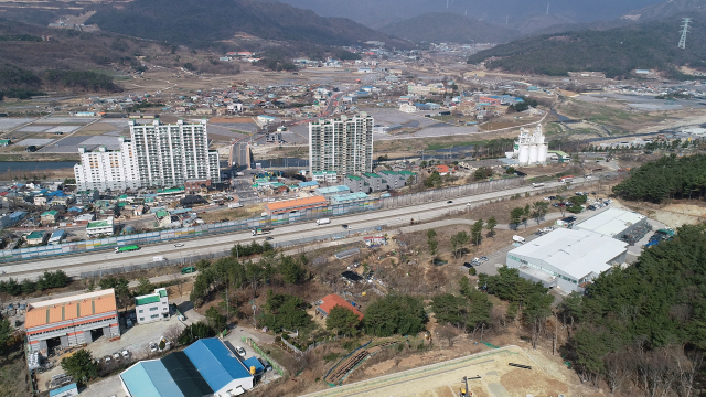 양산시가 대통령 공약인 상북IC 개설을 위한 타당성 조사에 나설 상북면 일대 경부고속도로 주변 전경.양산시 제공
