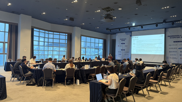 지난 11일 비스텝 연구원 30여 명이 모여 지역 주도 해양신산업 계획을 공유했다. 비스텝 제공