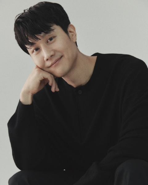 배우 정우 감독 데뷔작 '짱구' BIFF에서 첫 공개