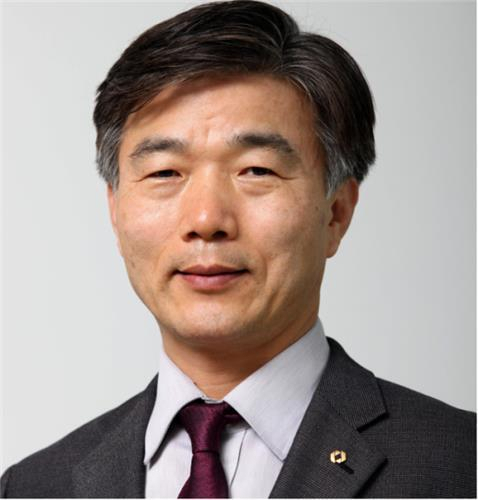 박상진 전 산업은행 준법감시인. 금융위 제공