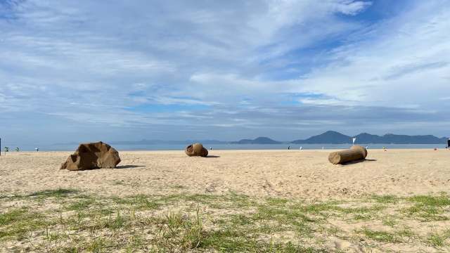 지븨 리& 필립 씨. 라이너 ‘편린들: 바닷물결의 기억’(2025). 부산비엔날레조직위원회 제공