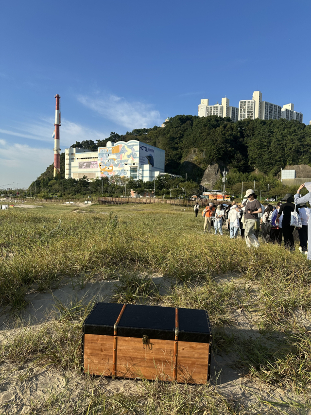 우리엘 올로브 ‘함께, 걷고, 사유하고’(2025). 김은영 기자 key66@