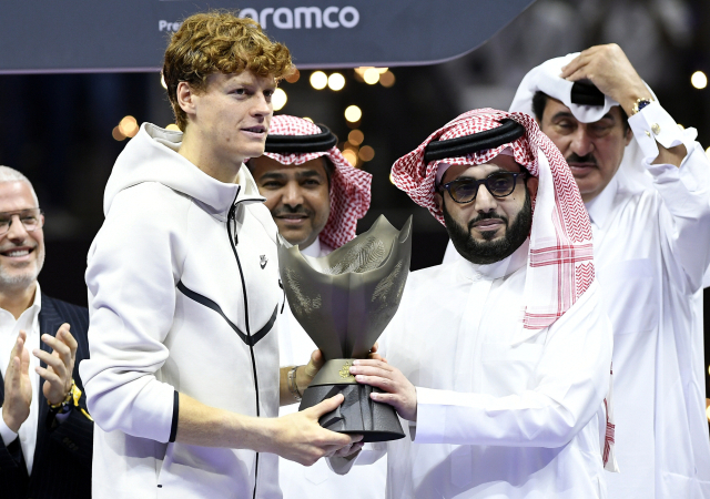 지난해 열린 식스 킹스 슬램 대회에서 우승을 차지한 야닉 신네르. EPA연합뉴스