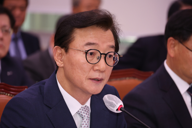 전재수 해양수산부 장관이 30일 서울 여의도 국회 농림축산식품해양수산위원회에서 열린 종합감사에서 답변하고 있다. 연합뉴스