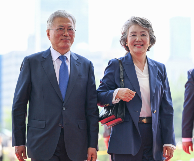 문재인 전 대통령 부부. 연합뉴스