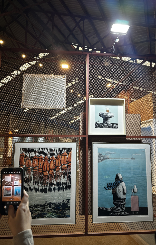 부산판화가협회 ‘판의 경계, 경계의 포구’에 전시된 이현숙 작가 작품. 김은영 기자 key66@