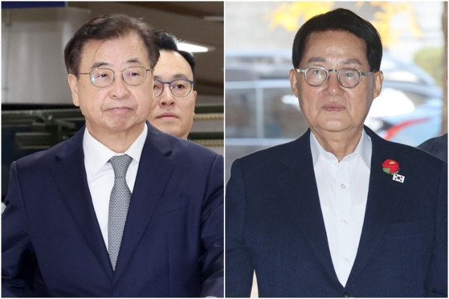 서훈(왼쪽)과 박지원. 연합뉴스 자료사진