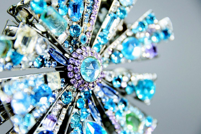 뮤지컬 ‘위키드’ 소품 중 글린다 마법봉. 에스앤코 제공